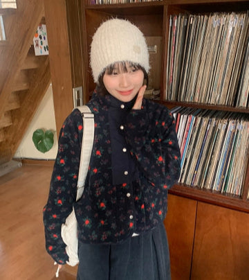 Etohi Flower Button Crop Fleece Jacket